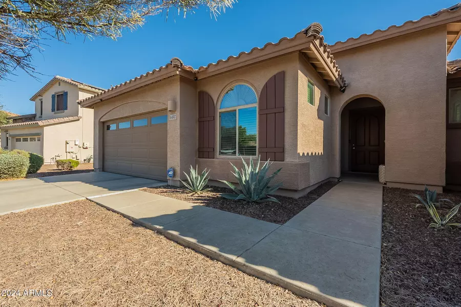 4497 S WATAUGA Drive, Gilbert, AZ 85297