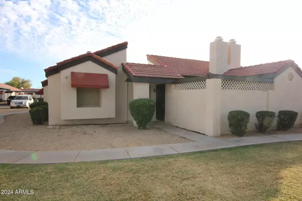 2118 E CENTER Lane #2, Tempe, AZ 85281