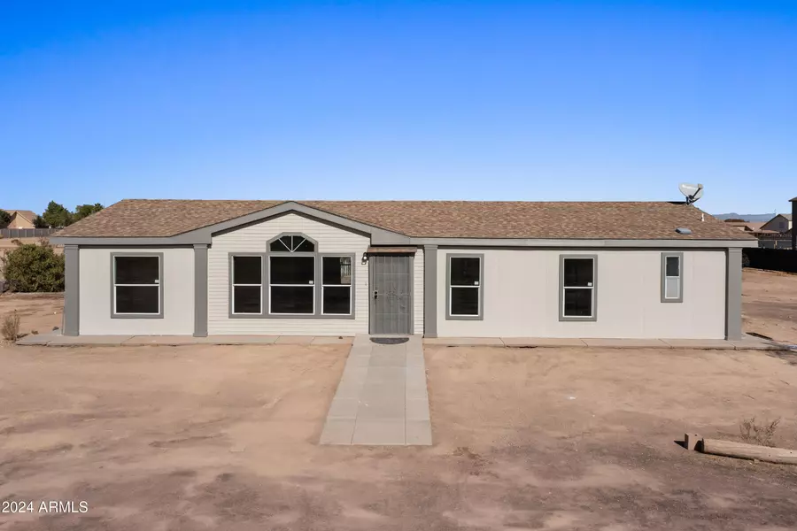 6554 E SUNNYSLOPE Road, Florence, AZ 85132