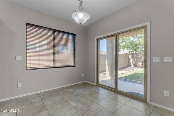 San Tan Valley, AZ 85143,736 E GOLD DUST Way