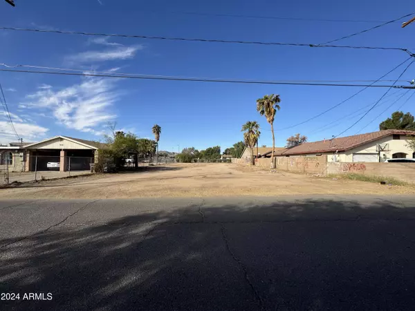 9402 S Calle Vauo Nawi -- #15, Guadalupe, AZ 85283