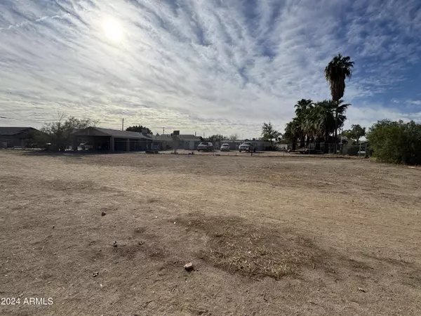 Guadalupe, AZ 85283,9402 S Calle Vauo Nawi -- #15