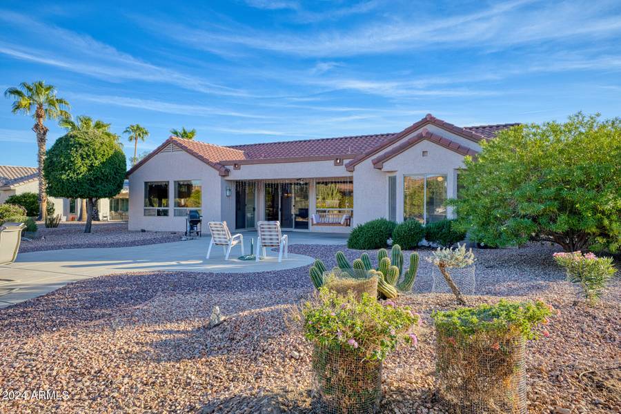 16238 W STARRY SKY Drive, Surprise, AZ 85374