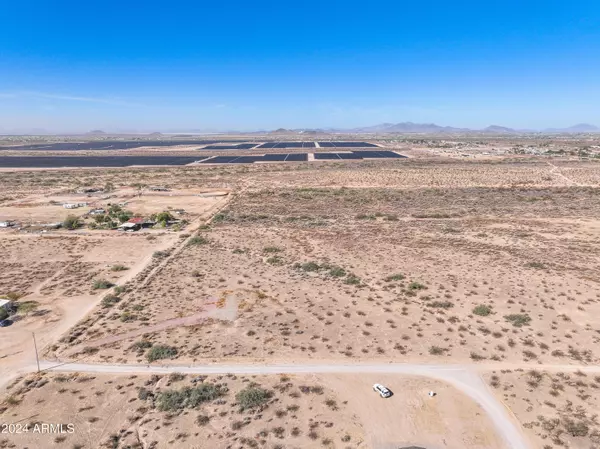 Tonopah, AZ 85354,W Alta Vista Road #-