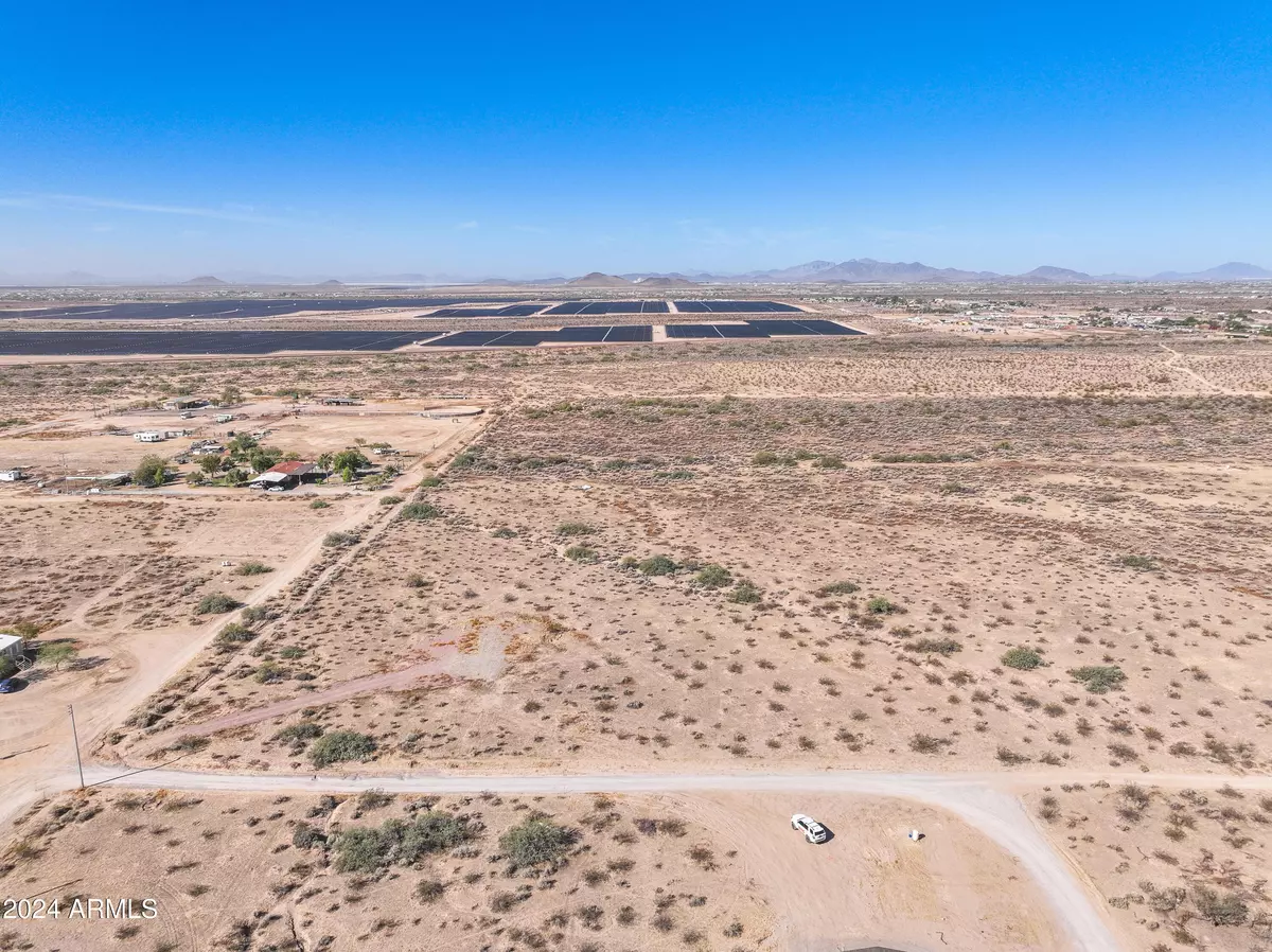 Tonopah, AZ 85354,W Alta Vista Road #-