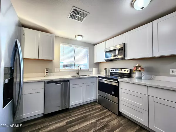 Mesa, AZ 85206,245 S 56TH Street #43