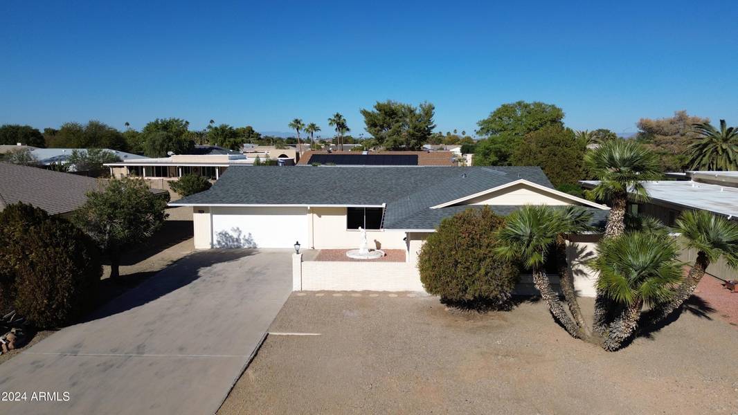 10210 W BURNS Drive, Sun City, AZ 85351