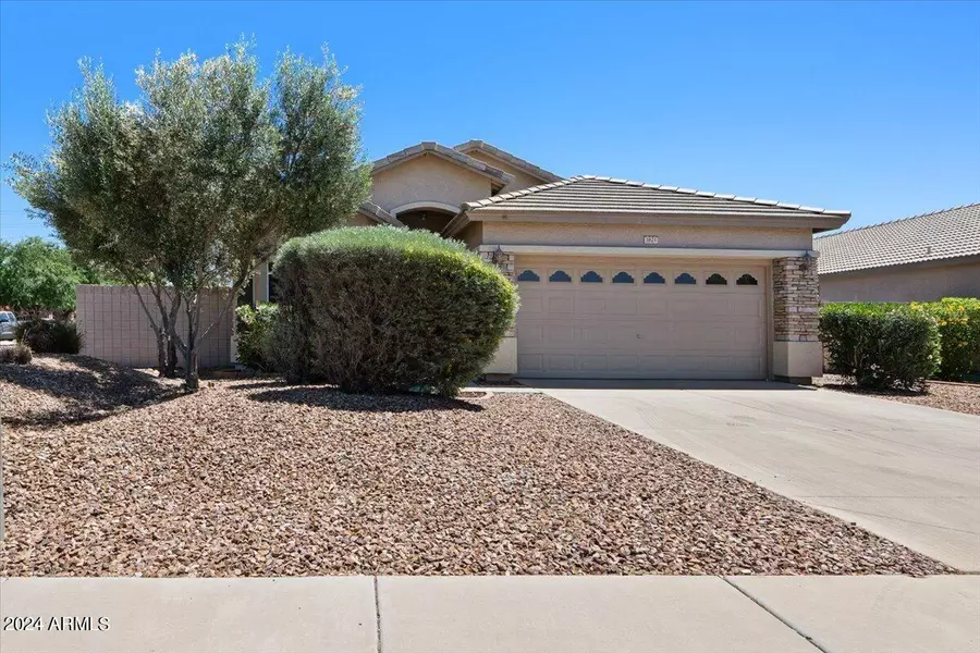 3823 E WATERMAN Street, Gilbert, AZ 85297