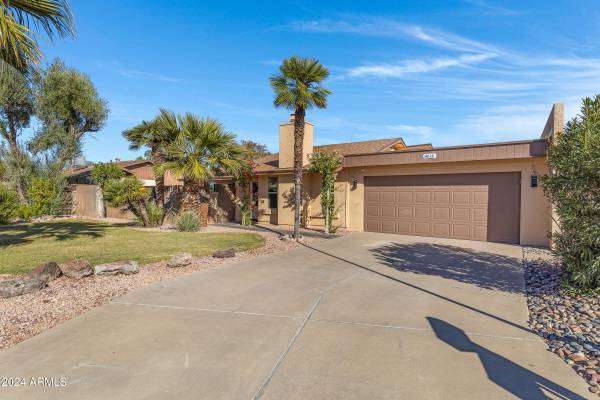 Scottsdale, AZ 85257,8616 E DIAMOND Street