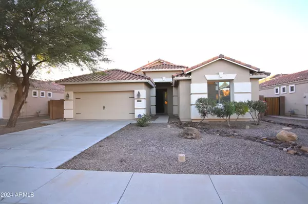 737 E HUMMINGBIRD Way, Gilbert, AZ 85297