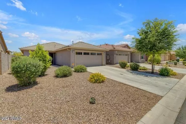 San Tan Valley, AZ 85140,822 W LOWELL Drive