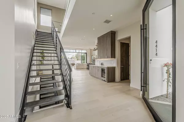 Phoenix, AZ 85016,4414 N 29th Street