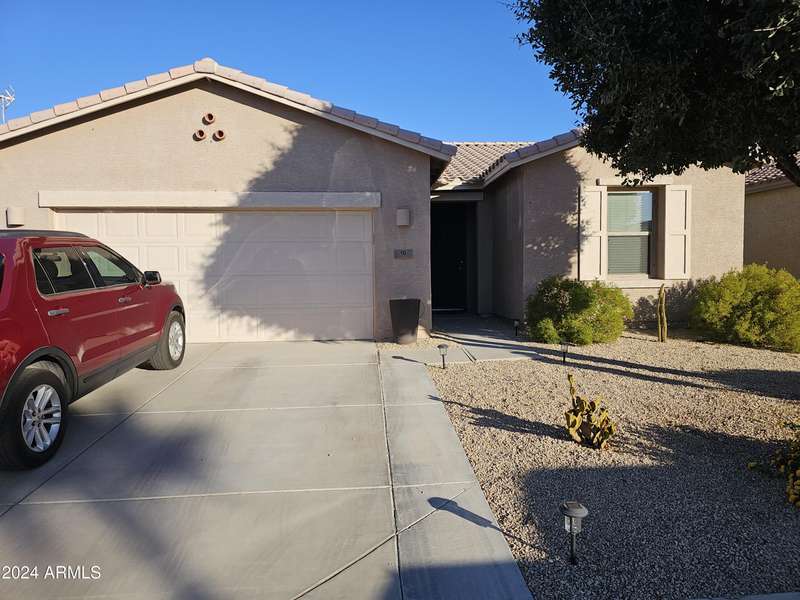 10 N AGUA FRIA Lane, Casa Grande, AZ 85194