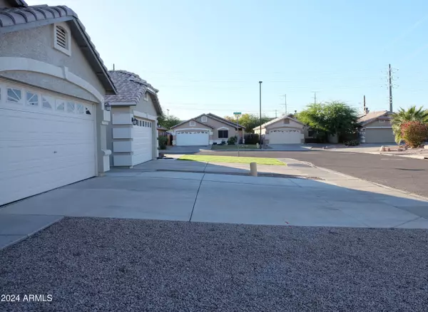 Gilbert, AZ 85233,1545 W VAUGHN Avenue