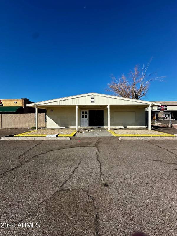 12424 N 28TH Drive, Phoenix, AZ 85029