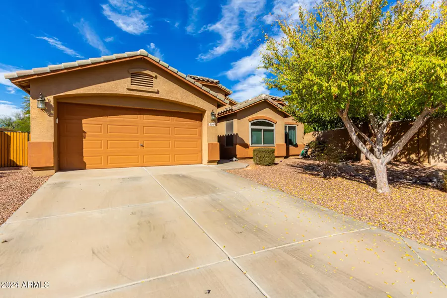 30118 N MARAVILLA Drive, San Tan Valley, AZ 85143