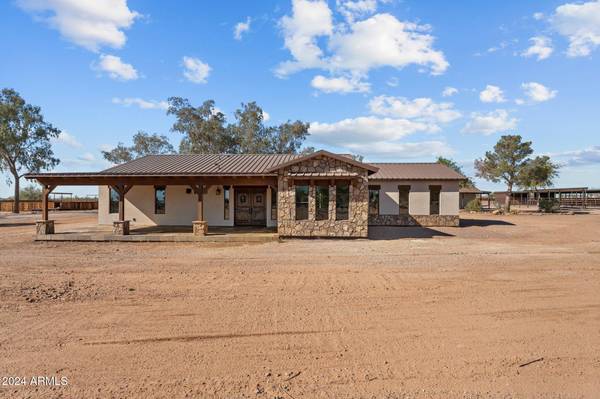 32614 N 227th Avenue, Wittmann, AZ 85361