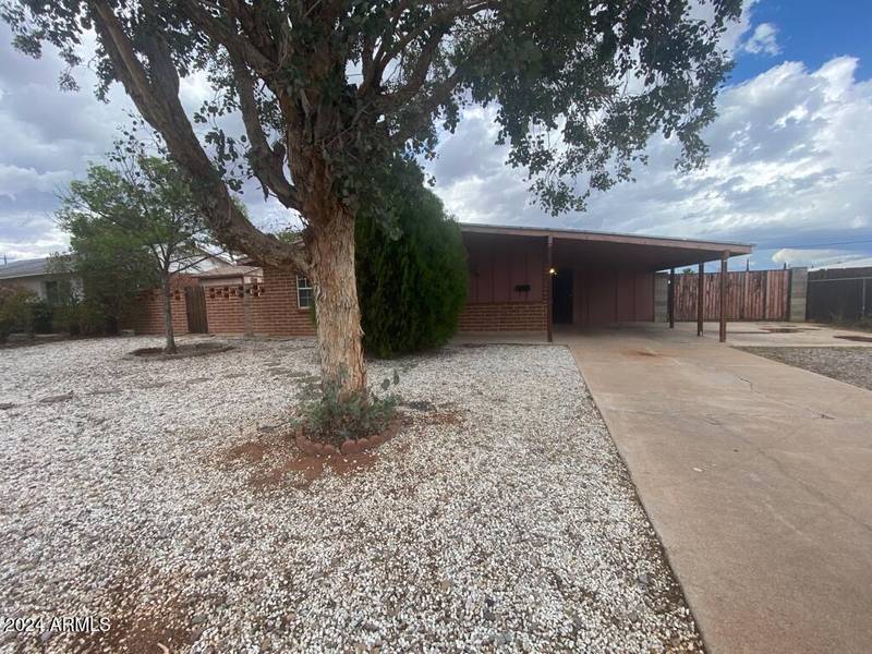 1401 BELLA VISTA Drive, Sierra Vista, AZ 85635