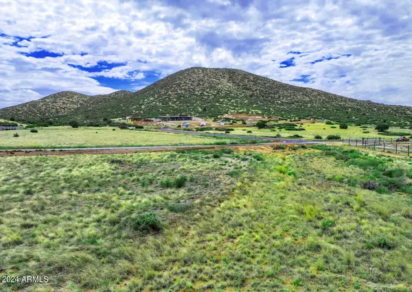 Prescott Valley, AZ 86315,9255 N Feather Trace Road #17