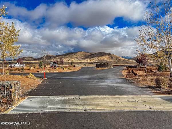 Prescott Valley, AZ 86315,10531 E Woven Gold Way #68