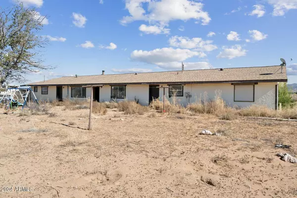 Pearce, AZ 85625,13067 S DOS CABEZAS Road