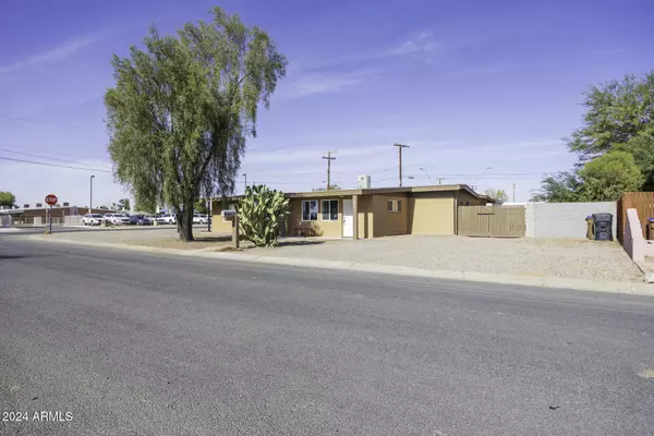 Coolidge, AZ 85128,694 W COOLIDGE Place