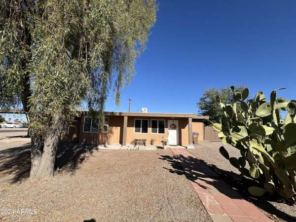 694 W COOLIDGE Place, Coolidge, AZ 85128