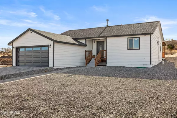 97 W Mulligan Drive, Eagar, AZ 85925