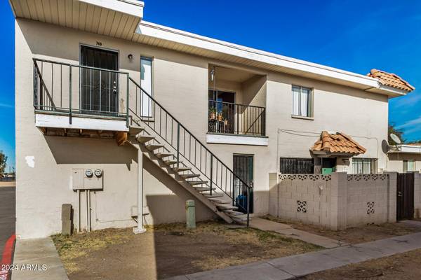 Phoenix, AZ 85015,2133 W TURNEY Avenue #76D