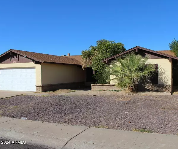 5736 W SHANGRI LA Road, Glendale, AZ 85304