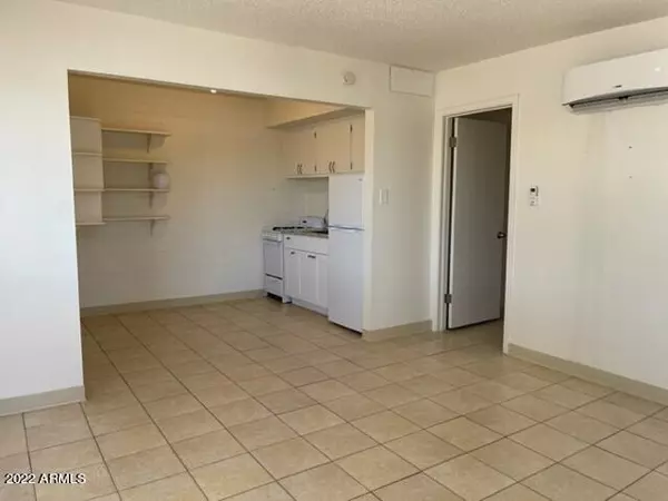 Tempe, AZ 85281,833 W 1st Street #B