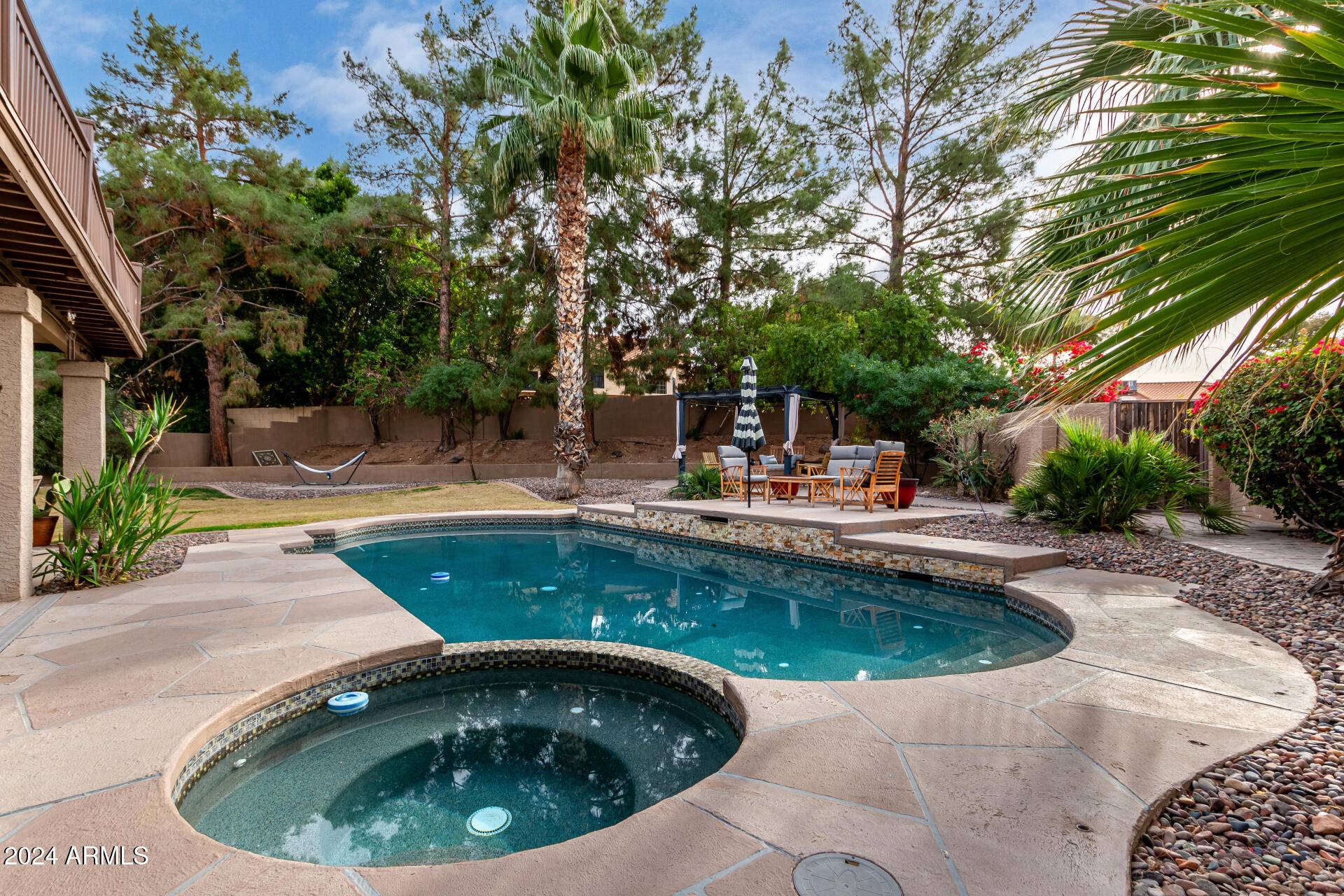 1201 E LE MARCHE Avenue, Phoenix, AZ 85022