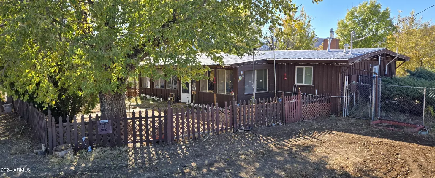 12995 E MAIN Street, Humboldt, AZ 86329