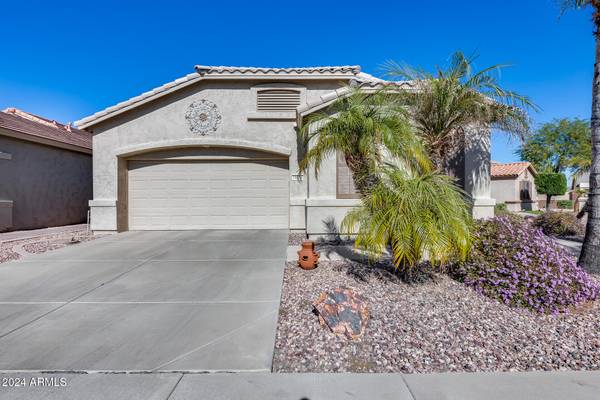 18056 W BUENA VISTA Drive, Surprise, AZ 85374