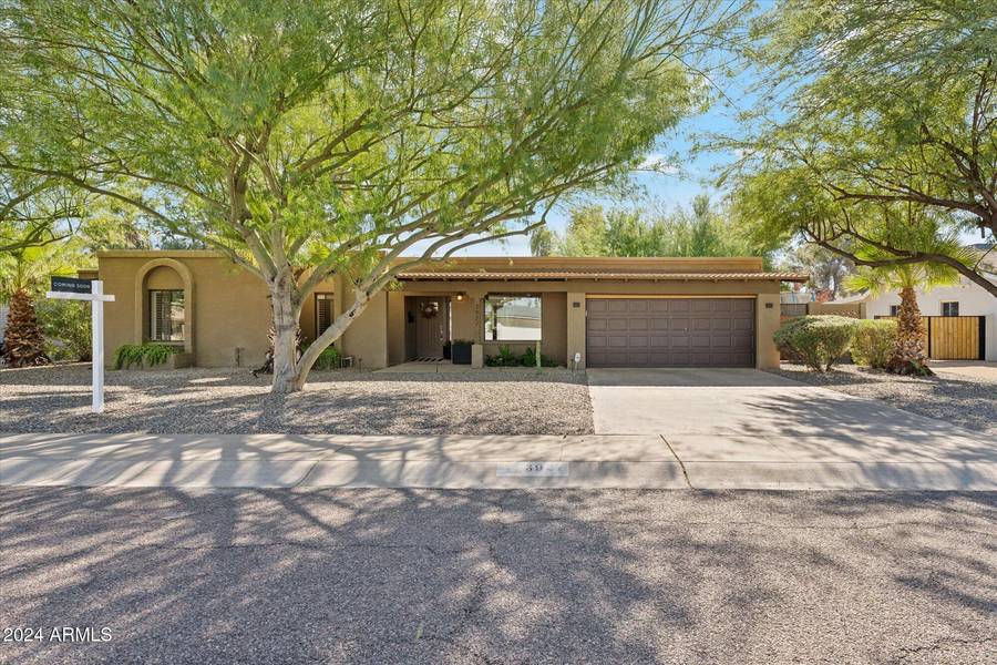 3927 E PARADISE Drive, Phoenix, AZ 85028