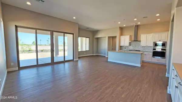 Eloy, AZ 85131,5550 W Snowbird Drive