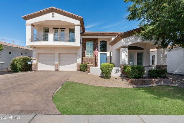 3018 N 50TH Street, Phoenix, AZ 85018