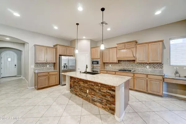 Peoria, AZ 85383,13728 W CREOSOTE Drive