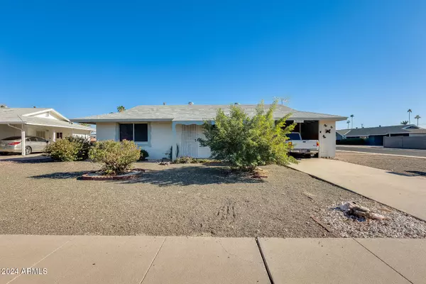 10355 W PINEHURST Drive, Sun City, AZ 85351