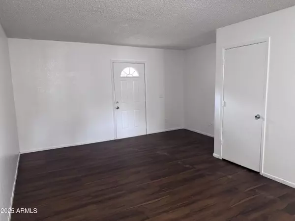 Phoenix, AZ 85032,2838 E MARCONI Avenue #101