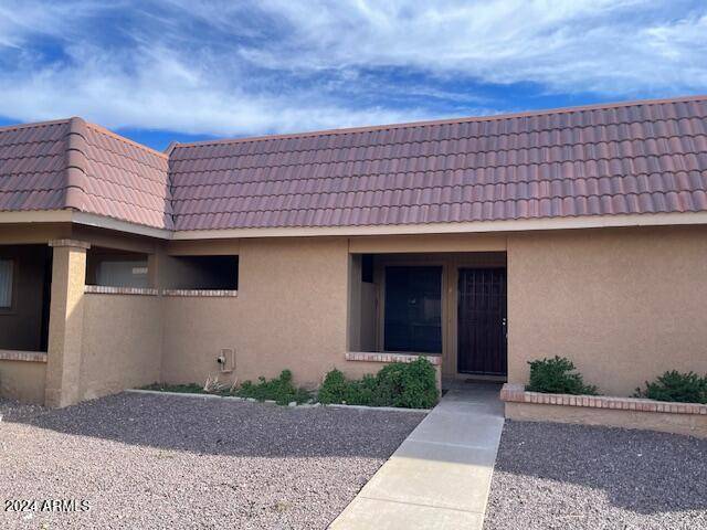 Phoenix, AZ 85027,420 W BLACKHAWK Drive #6