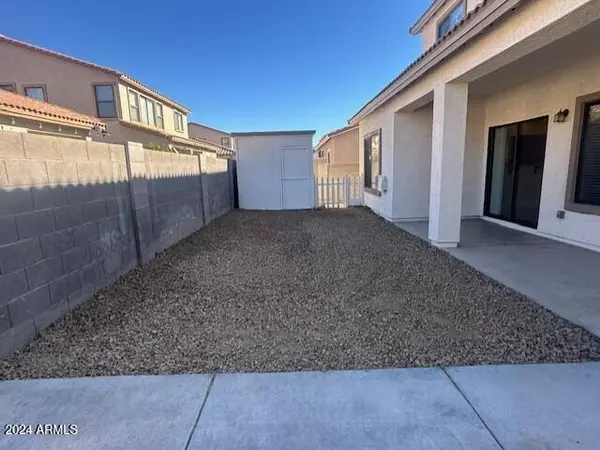 Apache Junction, AZ 85119,2174 E GREENLEE Avenue