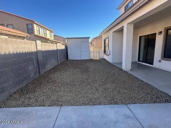 Apache Junction, AZ 85119,2174 E GREENLEE Avenue