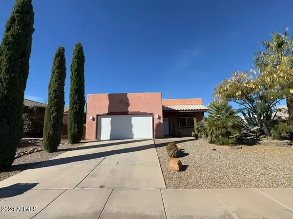 5422 MURRAY HILL Place, Sierra Vista, AZ 85635