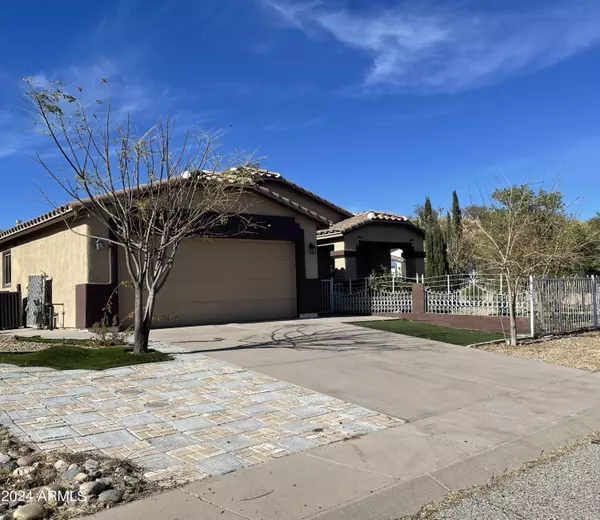 Nogales, AZ 85621,423 CAMINO DONA CYDNEY --