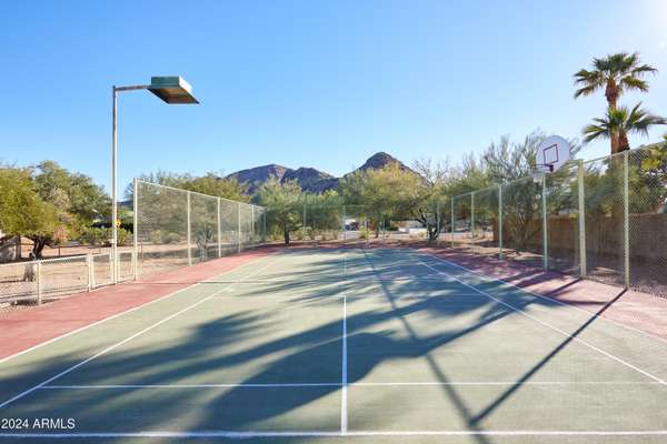 Paradise Valley, AZ 85253,5531 E ORCHID Lane