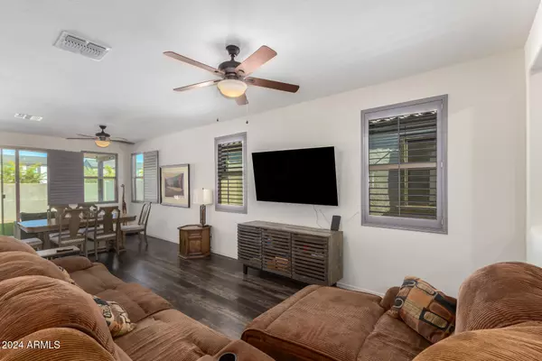 Phoenix, AZ 85042,1526 E SAINT CATHERINE Avenue