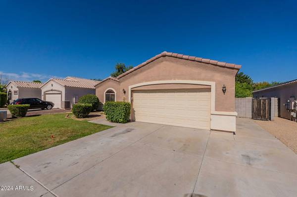 Glendale, AZ 85303,6782 N 79TH Drive