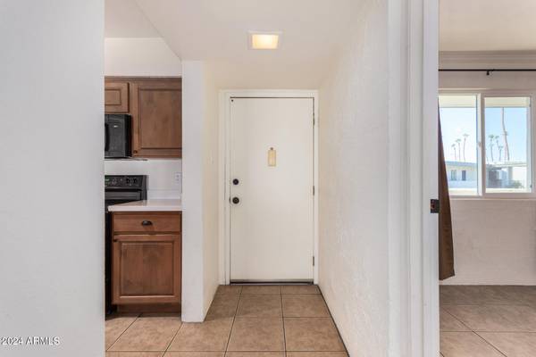 Scottsdale, AZ 85251,3313 N 68TH Street #241