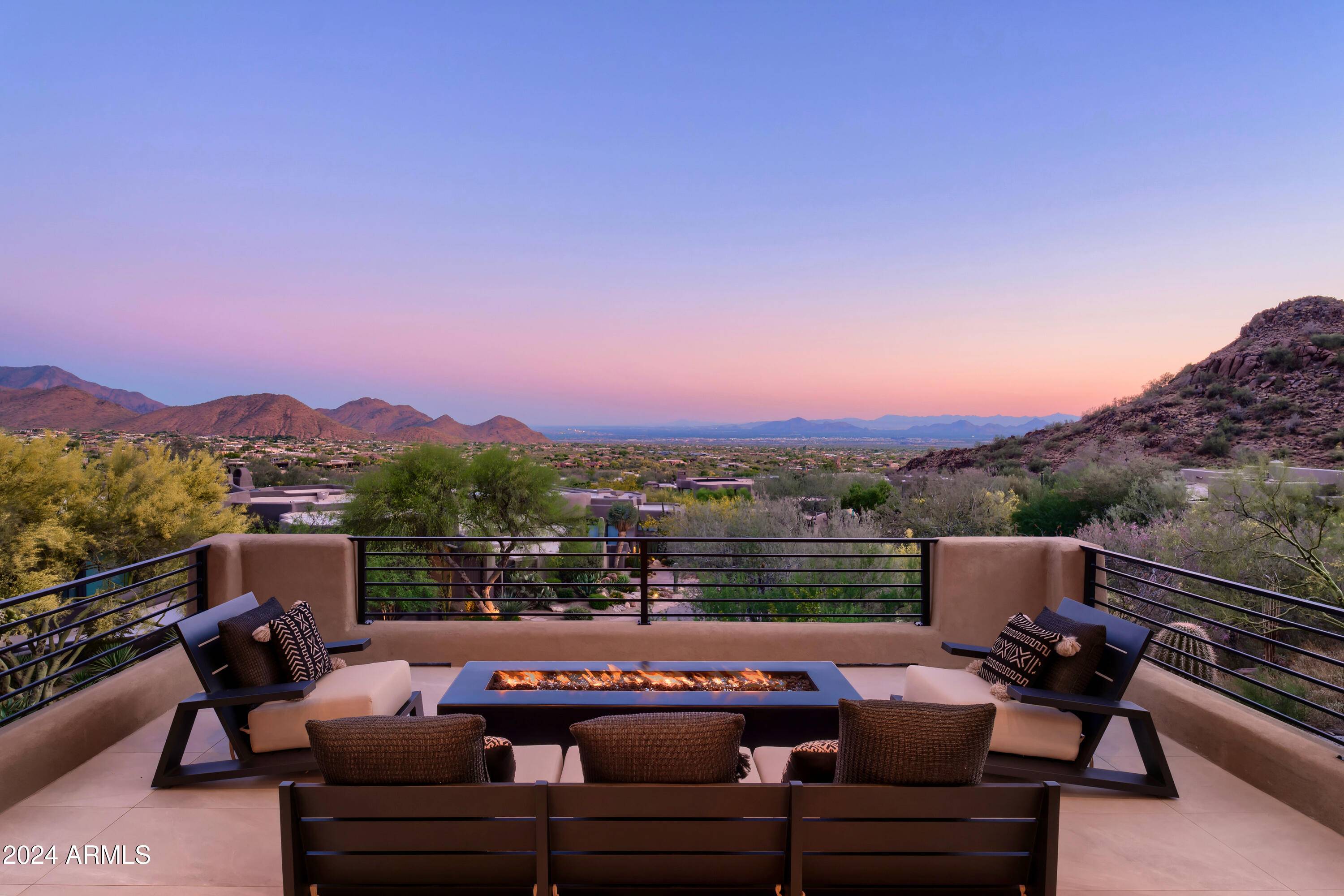 Scottsdale, AZ 85255,10040 E HAPPY VALLEY Road #1040